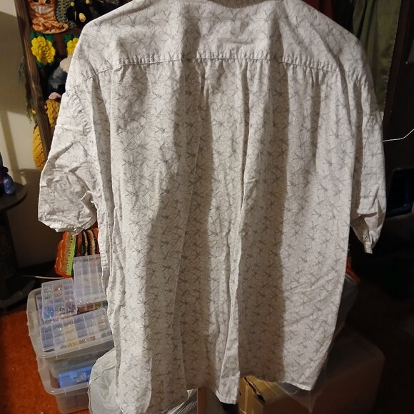 Men's Haggar 2XL Geometric White/Gray Patterned Button Down Short Sleeve Shirt - Picture 3 of 10